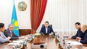 Смаилов поручил держать под контролем ситуацию с влиянием санкций на торговые потоки