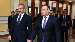 Главы МИД Казахстана и Турции проводят встречу в Астане