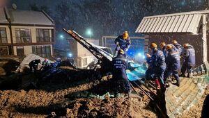 Оплывина снесла дома в Алматы из-за прорыва водопроводной трубы