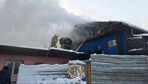 В Алматы сгорело здание караоке