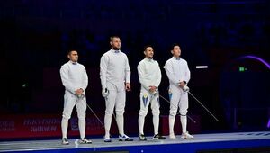 Мужская команда Казахстана по фехтованию выиграла «бронзу» турнира во Франции