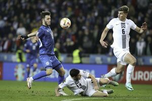 Мы не совсем чужие  на этом празднике футбола