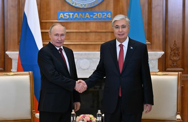 Глава государства  провел встречу с Президентом России