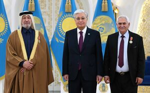 Токаев обсудил развитие тяжелой атлетики с представителями международных федераций