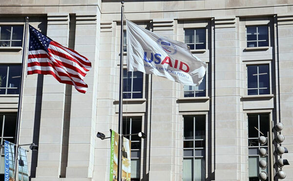 Упразднить USAID