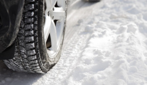 Движение ограничили на автодорогах из-за непогоды в ряде регионов Казахстана