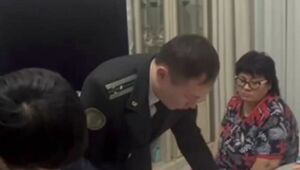 Более 1,3 млрд тенге и авто премиум-класса изъяли при обысках по делу финпирамиды Asar Baspana