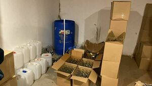 Подпольный цех по производству суррогатного алкоголя выявили в Костанайской области