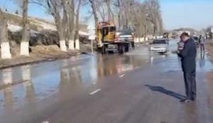 Придомовые территории 30 домов затопило в Алматинской области