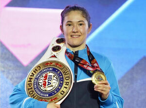 Токаев поздравил боксершу Назым Кызайбай с исторической победой