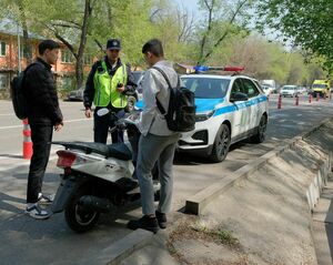 26 нарушений ПДД водителями мопедов выявили за сутки в Астане