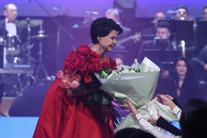 В Армению - с Розой