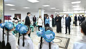 Президент Казахстана и Наследный принц Абу-Даби посетили школу в Астане
