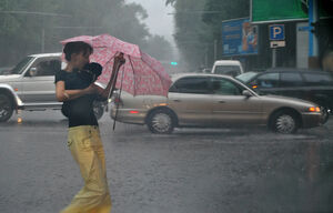 Гроза ожидается в воскресенье в Астане и Алматы, в Шымкенте без осадков