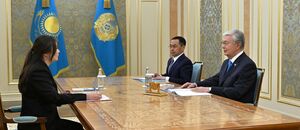 Токаев принял Уполномоченного по правам ребенка Динару Закиеву