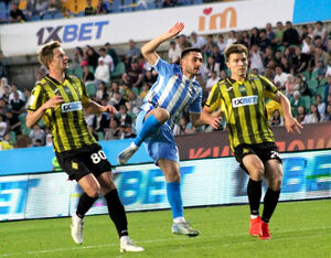 Аутсайдеры разбушевались