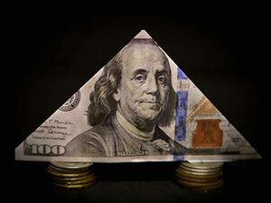 Более 200 казахстанцев стали жертвами финпирамиды HRT