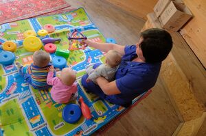 Окружат  заботой и лаской