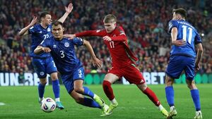 Уповая на бога  и Дастана Сатпаева