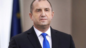 Казахстан с официальным визитом посетит президент Болгарии