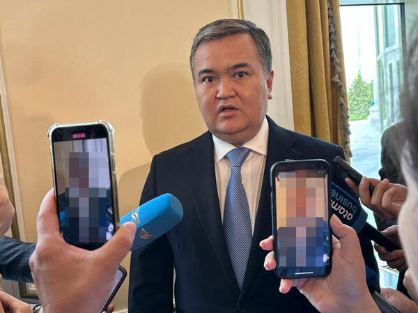 LRT тронется весной, но...