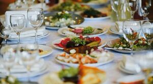 Гости еще одного мероприятия отравились в том же банкетном зале в Павлодаре