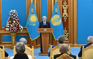 Токаев выступил на церемонии награждения медработников