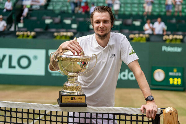 Халле - его территория