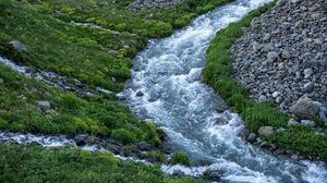 Трагедия на реке Талгарке - тело матери нашли, тело ребенка все еще ищут