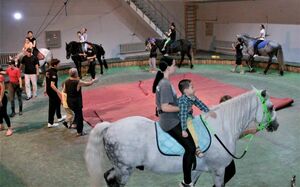 Каскадёры ещё и лечат