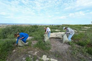 И убрали, и отдохнули