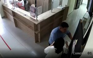 "…он бьёт меня бесконечно"