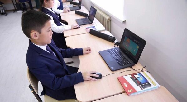 Загремели под фанфары