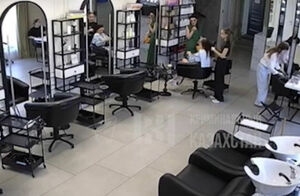 Побои вместо стрижки