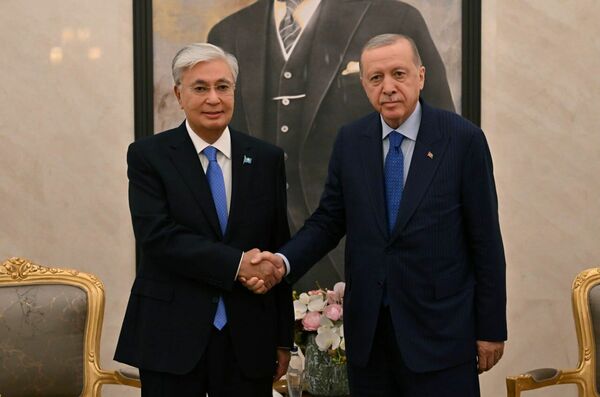 33 года сотрудничества и партнёрства