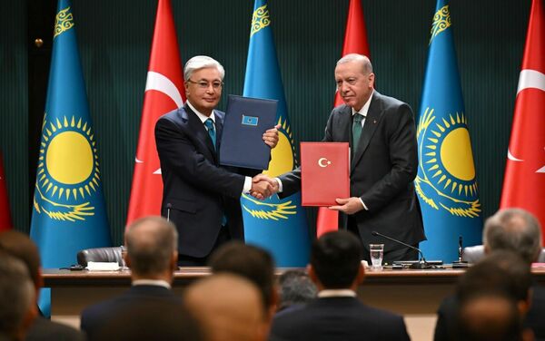 На самом высоком уровне