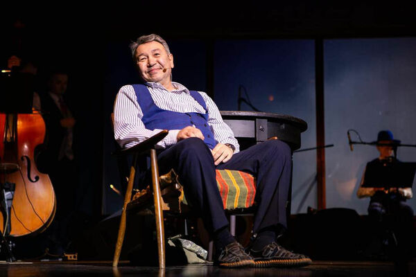 Еркен Губашев: Как я генералов держал  на коленках