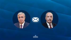 Глава государства направил поздравление Президенту Венгрии по случаю национального дня