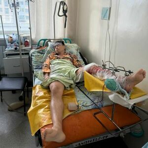 Под тяжким грузом