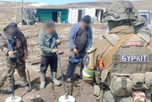 Поднимите им веки!