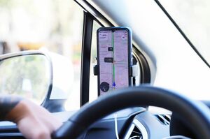 Пусть ночуют в школе!