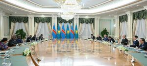 Президенты Казахстана и Конго провели переговоры в расширенном формате