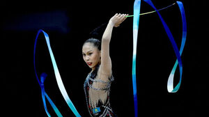 Серебряный пьедестал