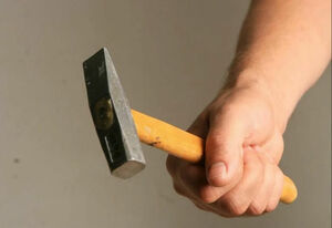 Говорит, что сильно ревновал