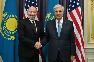 Президент Казахстана  встретился с министром торговли США