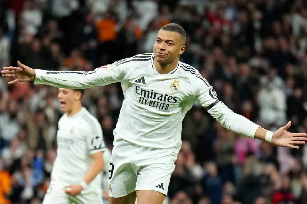 Почём трусы Мбаппе в Алматы