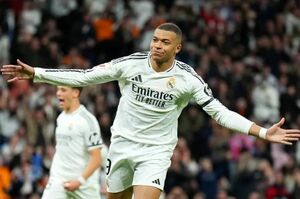 Почём трусы Мбаппе в Алматы