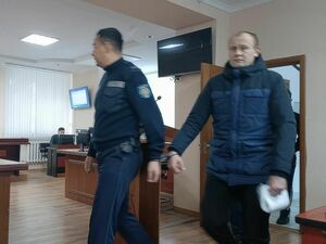 Кое-как добилась