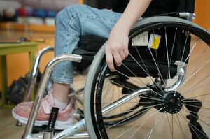 Прикрыли лавочку