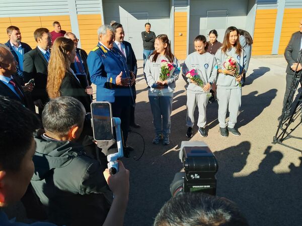 Земля без иллюминатора